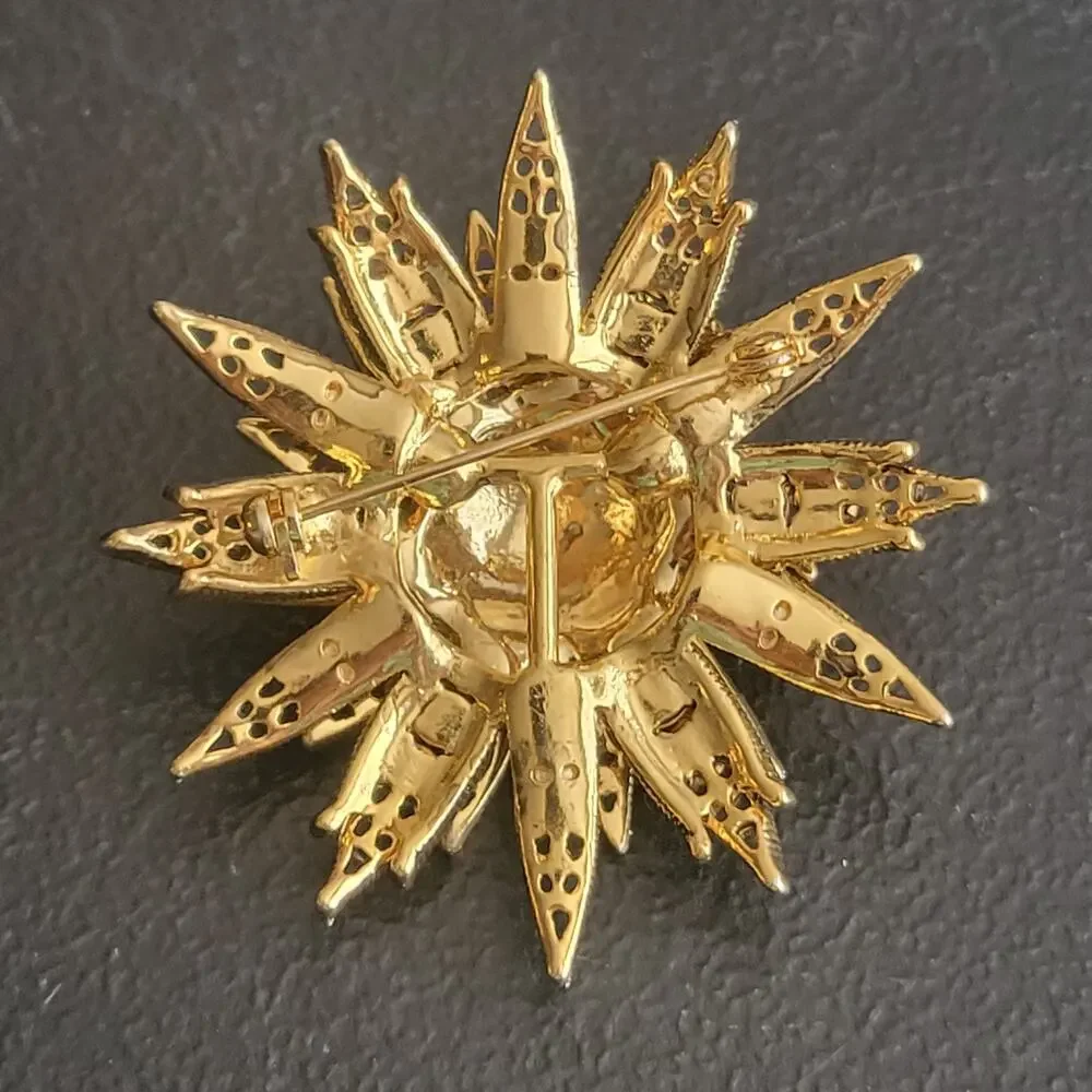 Vintage Starburst Pin Multi Layered AB‎ Rhinestone Sparkles Glamour